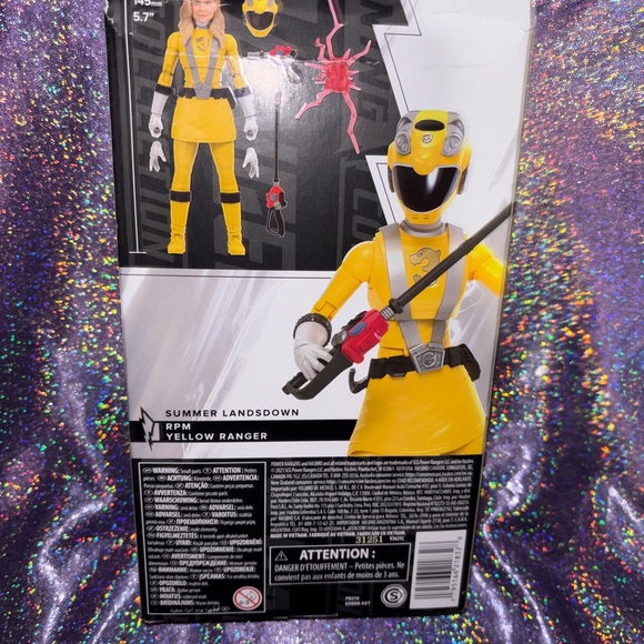 Hasbro Power Rangers Lightning Collection RPM Yellow Ranger - Picture 5 of 9